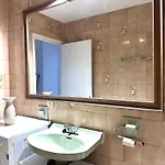 Con Piscina Privada Cerca Del Mar Casa de Férias Cala'N Bosch (Menorca)