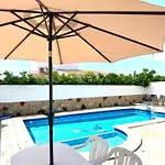 Casa de Férias Con Piscina Privada Cerca Del Mar Cala'N Bosch (Menorca)