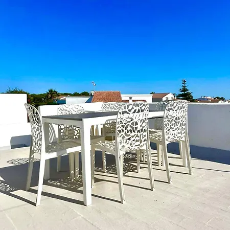 Con Piscina Privada Cerca Del Mar *